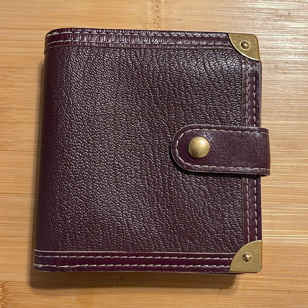 Authentic Vintage Louis Vuitton International Wallet Suhali leather